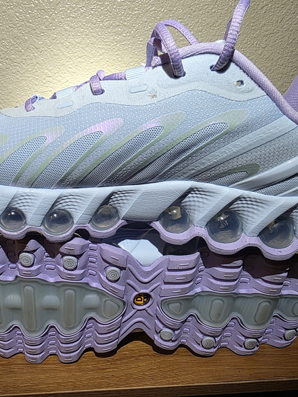 Nike Women's Lavender and Light Blue Air-Cushion Sneakers